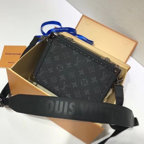 Toile Monogram Louis Vuitton PETITE MALLE 44157