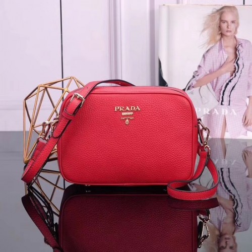 Prada Sac à bandoulière en cuir de veau 1BH082 rouge