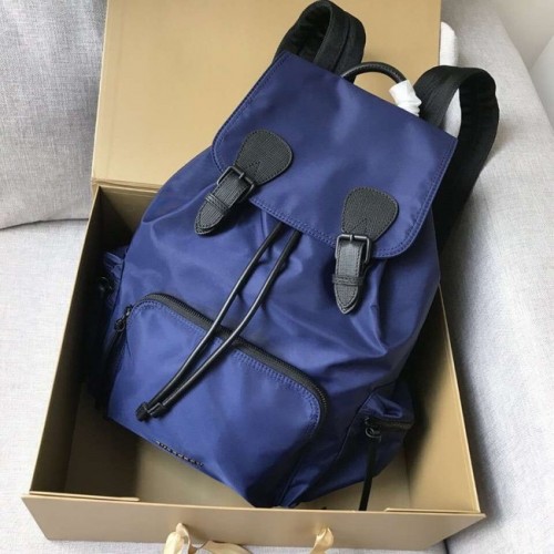 BURBERRY sac à dos en nylon 48791 bleu