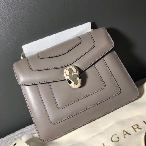 BVLGARI Serpenti Forever Flap Cover sac en cuir 00962 gris