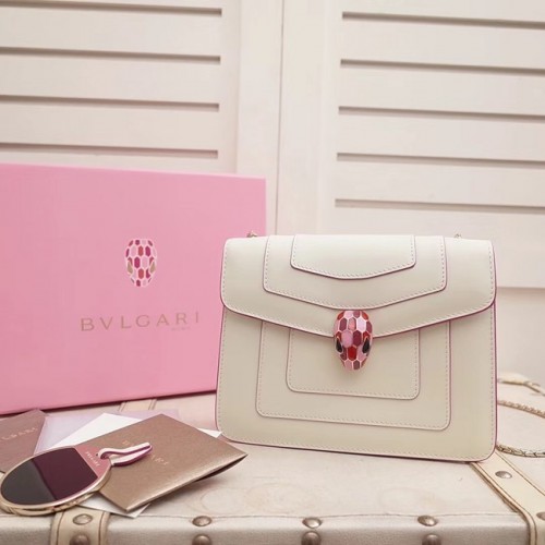 BVLGARI Serpenti Forever Flap Cover sac en cuir 28697 blanc