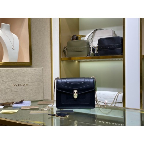 BVLGARI mini Serpenti Forever Sac à Bandoulière Cuir de Veau 35107 Noir