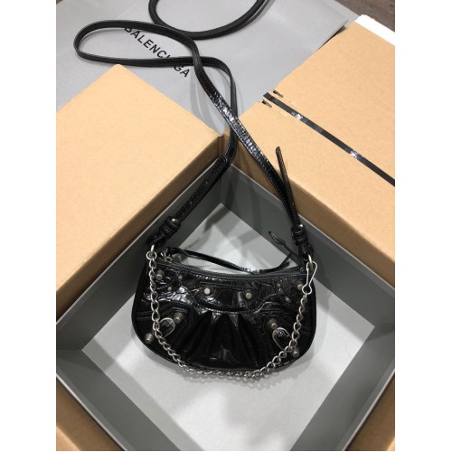 Balenciaga LE CAGOLE MINI PORTEFEUILLE AVEC CHAÎNE CROCODILE EMBOSSÉ 9016 noir