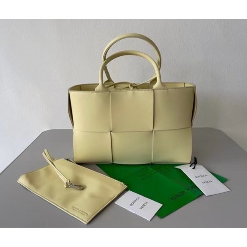 Bottega Veneta ARCO TOTE 652867 jaune