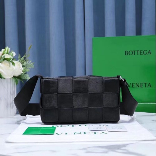 Bottega Veneta CASSETTE 018188 Noir