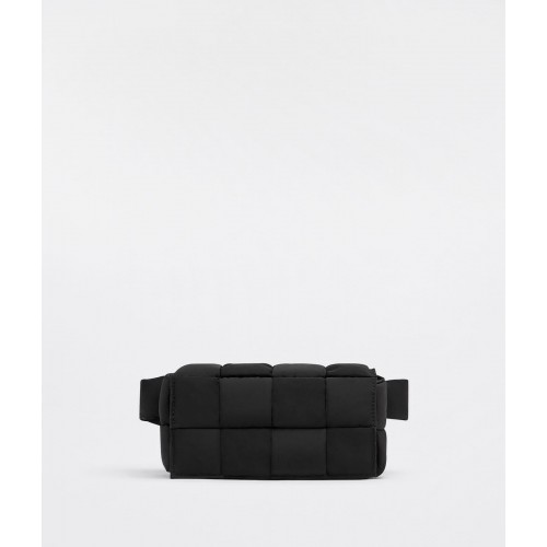 Bottega Veneta CASSETTE Mini Sac banane en nylon 8952 Noir