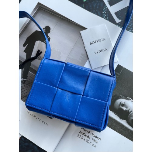 Bottega Veneta Candy Cassette 666688 Bleu électrooptique