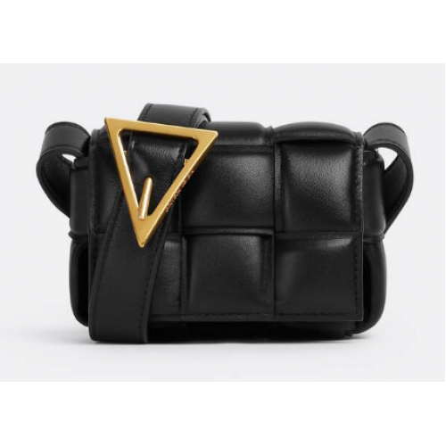 Bottega Veneta Bonbons Rembourré Cassette 716648 noir