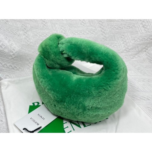 Bottega Veneta MINI JODIE 680697 vert