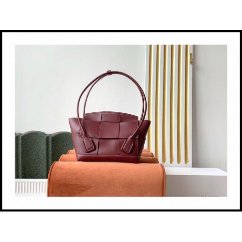 Bottega Veneta Sac à main carré en cuir tressé original BV67131 Bordeaux