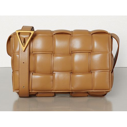 Bottega Veneta SAC CASSETTE REMBOURRÉ 591970 CARAMEL