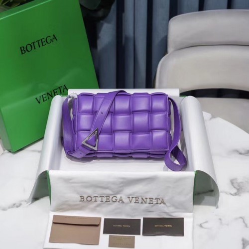 Bottega Veneta SAC CASSETTE REMBOURRÉ 591970 Violet