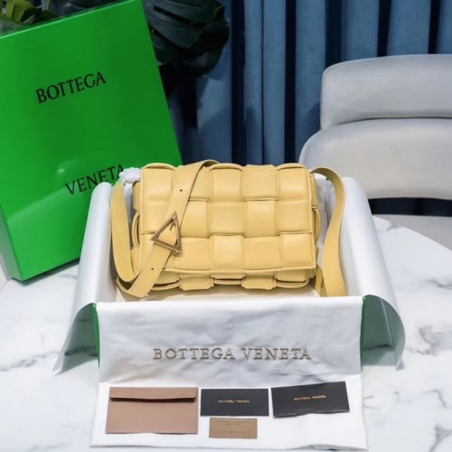 Bottega Veneta SAC CASSETTE REMBOURRÉ 591970 JAUNE