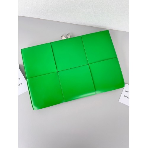 Pochette Bottega Veneta 651410 vert