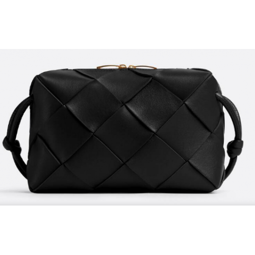 Bottega Veneta Petit Cassette Camera Bag 709417 Noir