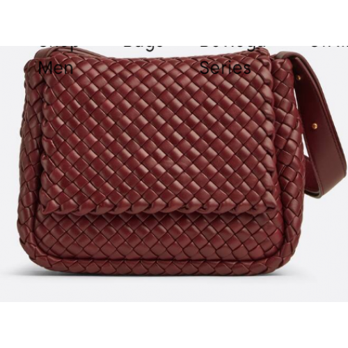 Bottega Veneta Petit sac à bandoulière en cuir intreccio rembourré 709418 Bordeaux