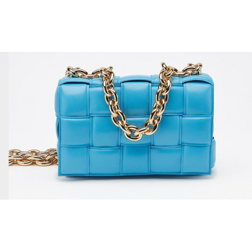 Bottega Veneta THE CHAIN CASSETTE Livraison accélérée 631421 bleu clair