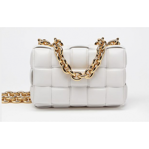 Bottega Veneta THE CHAIN CASSETTE Livraison accélérée 631421 blanc