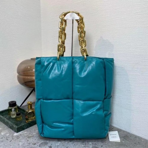 Bottega Veneta LE FOURRE-TOUT CHAÎNE 631257 bleu