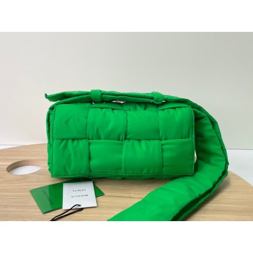 Bottega Veneta nylon 591977 vert