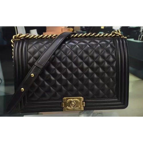 Boy Chanel Flap Bag Noir Original Cuir de Mouton A67088 Or