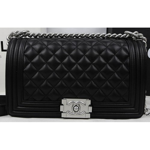 Boy Chanel Flap Bag Original Cuir de veau A67025 Noir