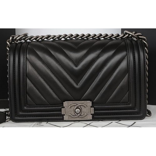 Boy Chanel Flap Bag Original Chevron Sheepskin A67025 Noir