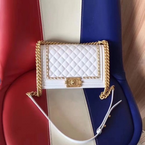 Boy Chanel Flap Bag Original Cuir B67086 Blanc