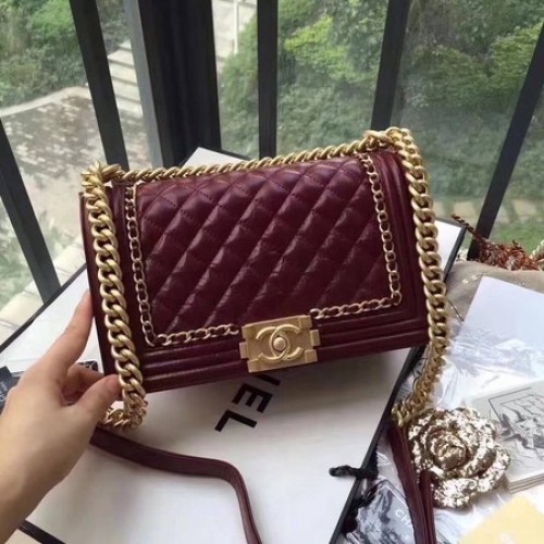 Boy Chanel Flap Bag Original Cuir B67086 Vin