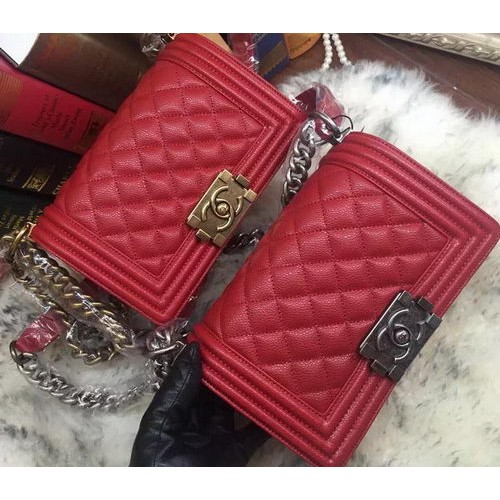 Boy Chanel Rabat Sac à Bandoulière Cannage Motif A67085 Rouge