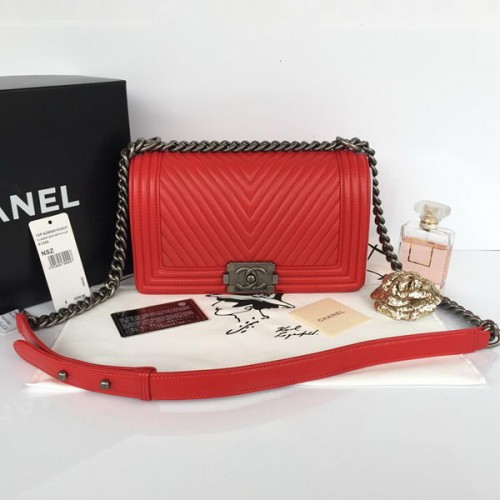 Boy Chanel Flap Sac à bandoulière Chevrons Coutures A92828 Rouge