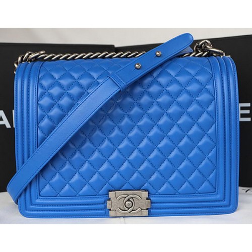 Boy Chanel Flap Sac à bandoulière en cuir de mouton d'origine A67087 Bleu