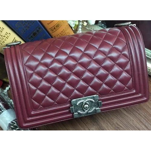 Boy Chanel Flap Sac à bandoulière en cuir de mouton A67086 Bordeaux