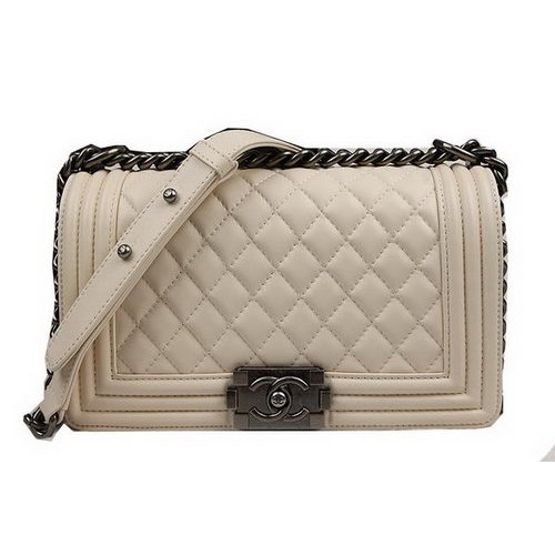 Boy Chanel Flap Sacs à bandoulière en cuir de mouton d'origine A67025 Beige