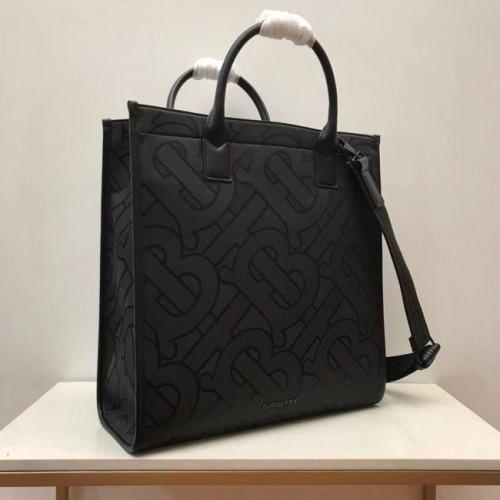 BurBerry Sac à bandoulière 36911 noir