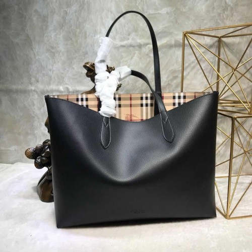 BurBerry Tote Sacs à provisions BU55778 noir