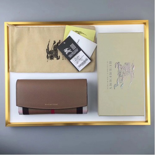 Burberry Pochette en Cuir de Veau 3957 Camel