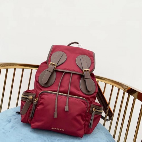 Burberry Grand sac à dos en tissu BU3699 rouge