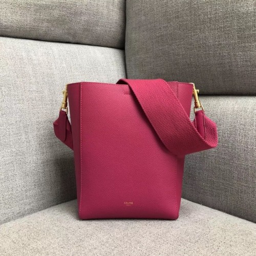 SAC SEAU CELINE SANGLE EN CUIR DE VEAU GRAINÉ SOUPLE 189593 ROSE