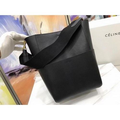 CELINE Sac Sangle Seau en Cuir de Veau C3369 Noir
