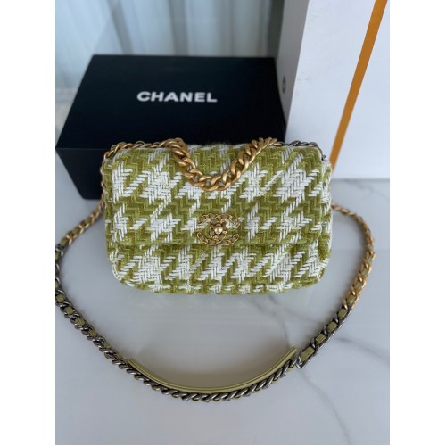 CHANEL 19 GRAND SAC A MAIN AS1160 Vert Ecru
