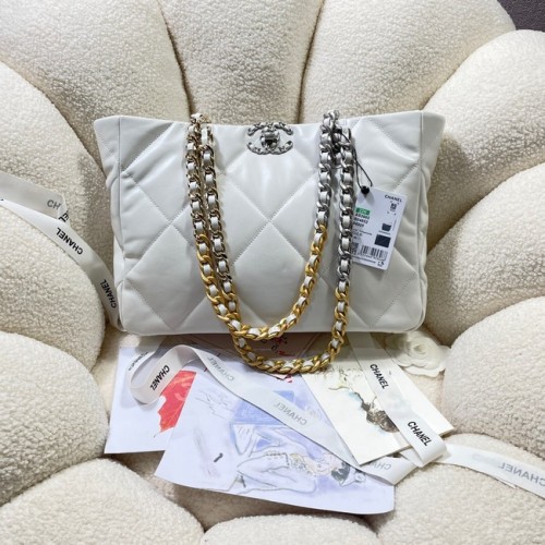 CHANEL 19 SAC SHOPPING 3660 blanc