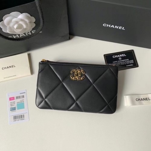 CHANEL 19 Sheepskin Original Leather Carry on bag AP1059 noir