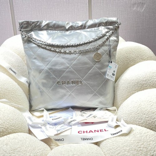 SAC À MAIN CHANEL 22 AS3262 argent