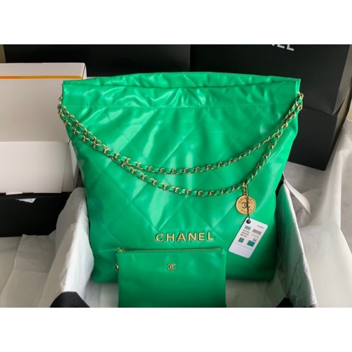 SAC À MAIN CHANEL 22 Veau brillant Métal doré AS3262 vert