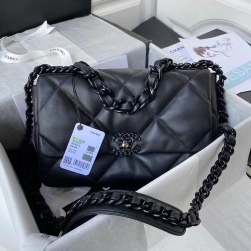 CHANEL Sac à rabat 19 en cuir d'agneau AS1160 AS1161 noir