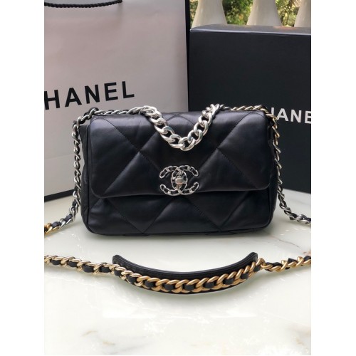 CHANEL Sac à rabat 19 en cuir d'agneau AS1160 noir