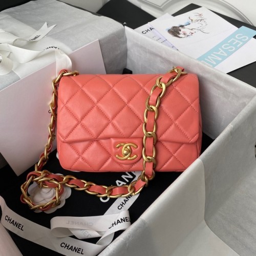 CHANEL Sac à bandoulière à rabat en cuir d'agneau 2022SS rose