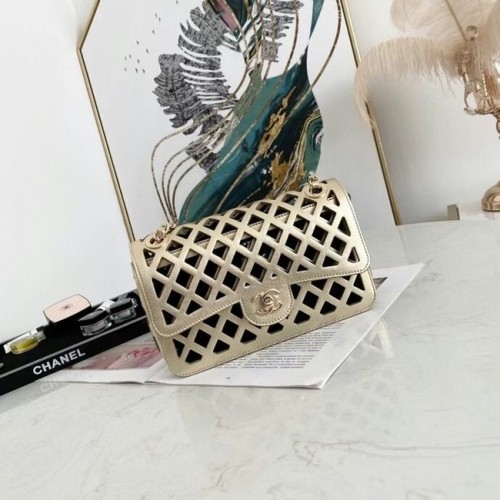 CHANEL mini sac à rabat AS2370 or