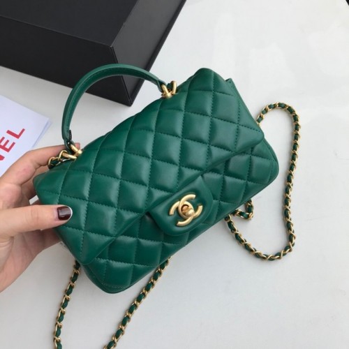 CHANEL mini sac à rabat avec poignée supérieure AS2431 vert